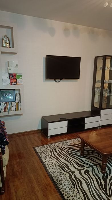 Сдаётся в аренду 3х комнатная квартира. Мирабадский район