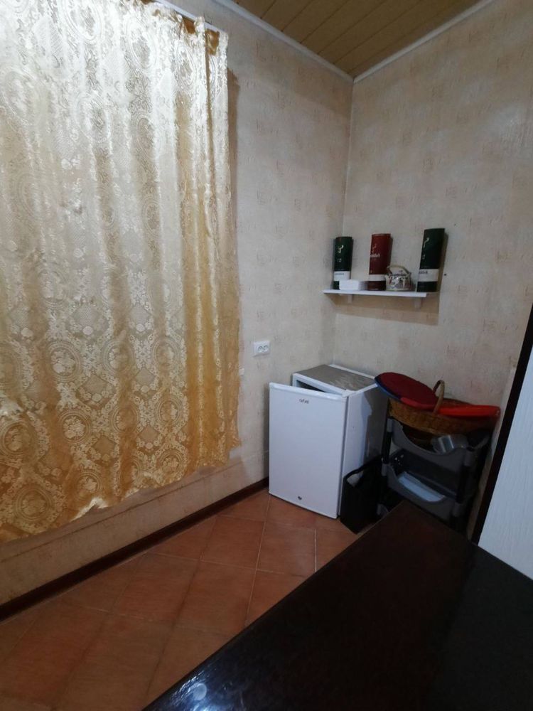 Продается 1в2 комнатная квартира Массив Феруза