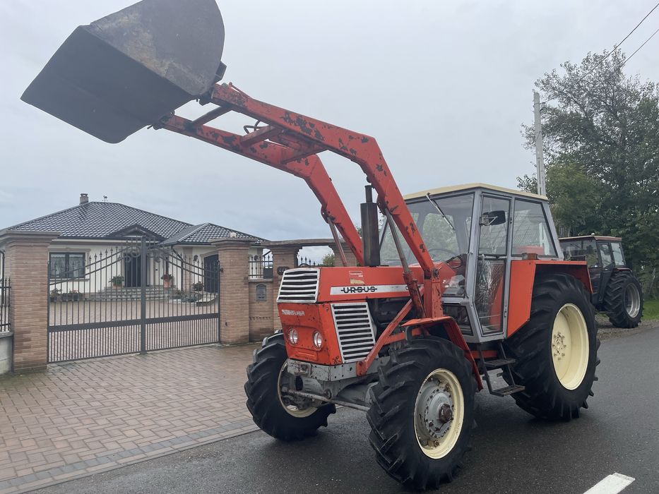Tractor ursus c 385 dt cu incarcator frontal