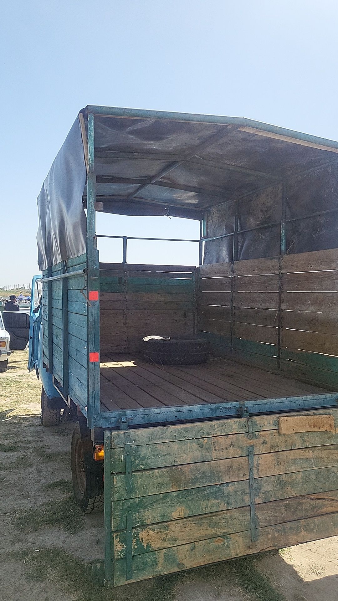 Uaz 452D 1977 yil