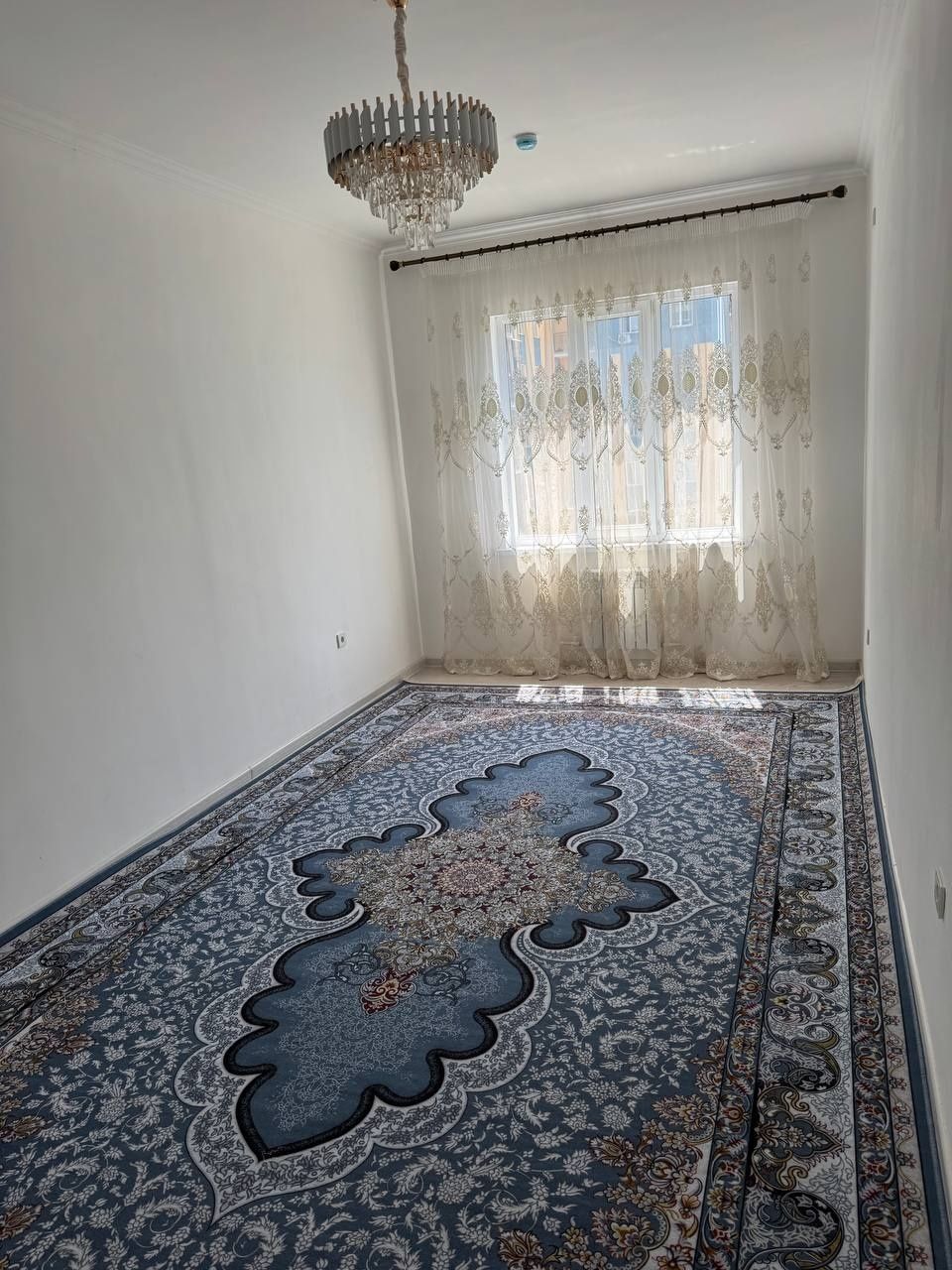 Продоётся своя новая квартира, цена горит