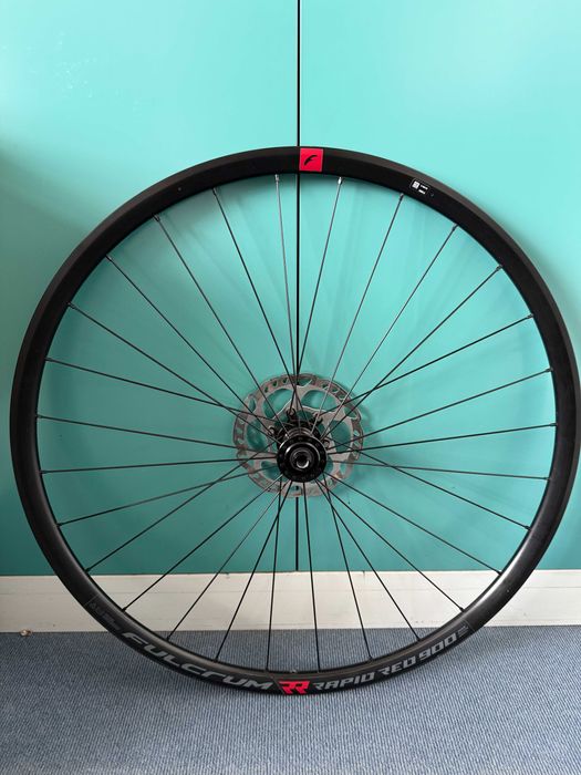 Set roti Fulcrum Rapid Red 900 + discuri frână Shimano