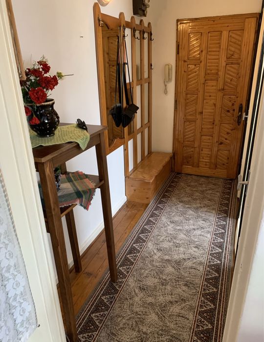 Doua camere . Apartament de inchiriat Bistrita . Aleea Margaretelor .