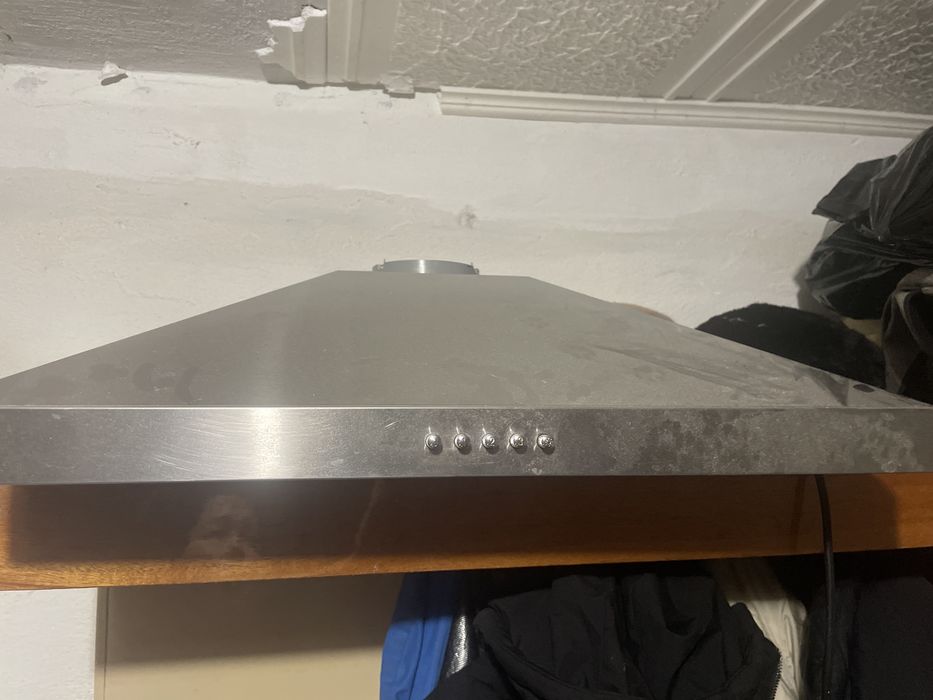 Продам вытяжку в отличном состоянии, продаю за ненадобностью!