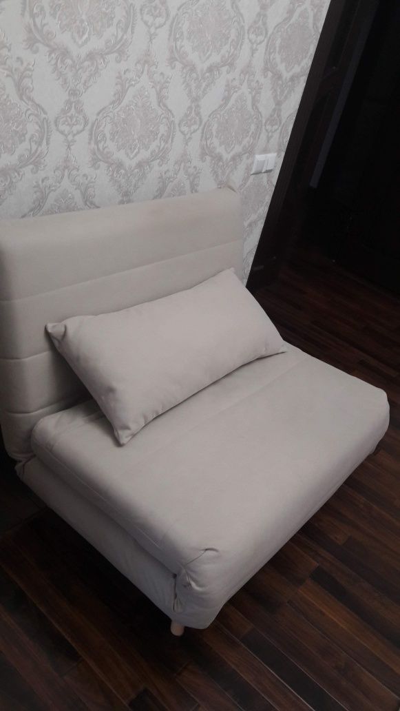 Кресло-кровать. Пекин.