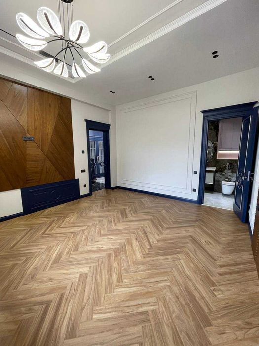 Продается новый Евро Дом Центр Луночарского