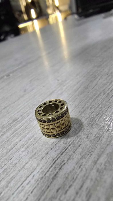 Златен талисман за гривна пандора 14 карата