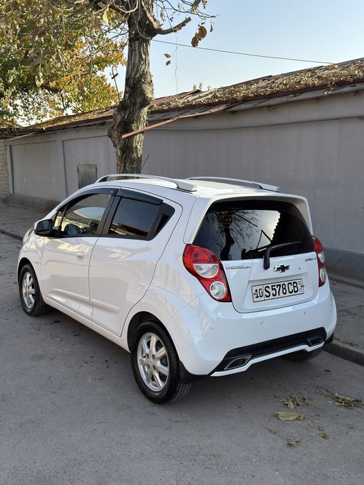 Spark Avtomat sotiladi