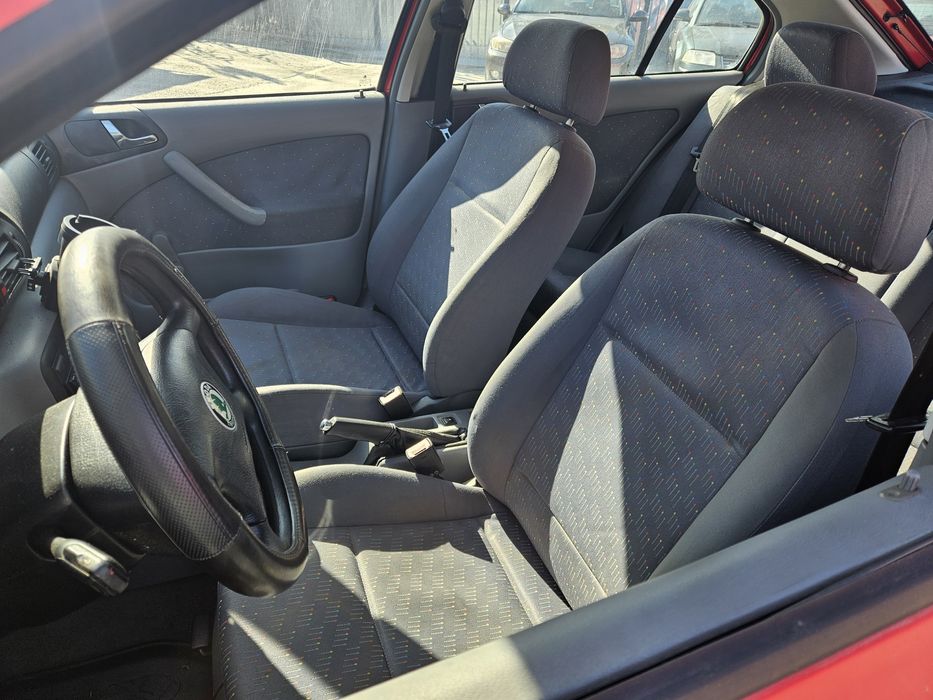 Skoda Octavia se vinde