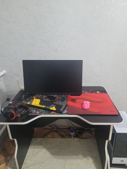 Продаётся компьютер в комплектее