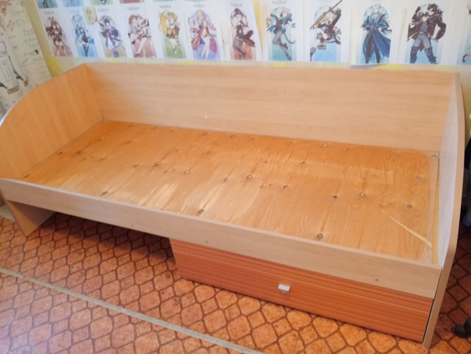 Продам  кровать кровать