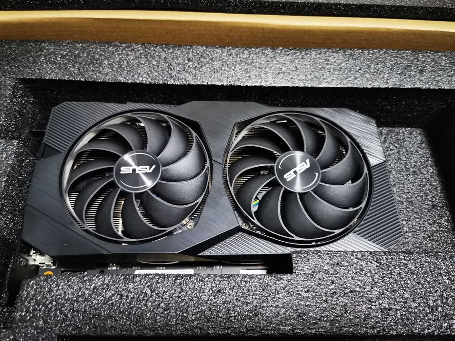 Placa video ASUS RX 5500 XT Dual EVO, 8GB GDDR6, 128-bit