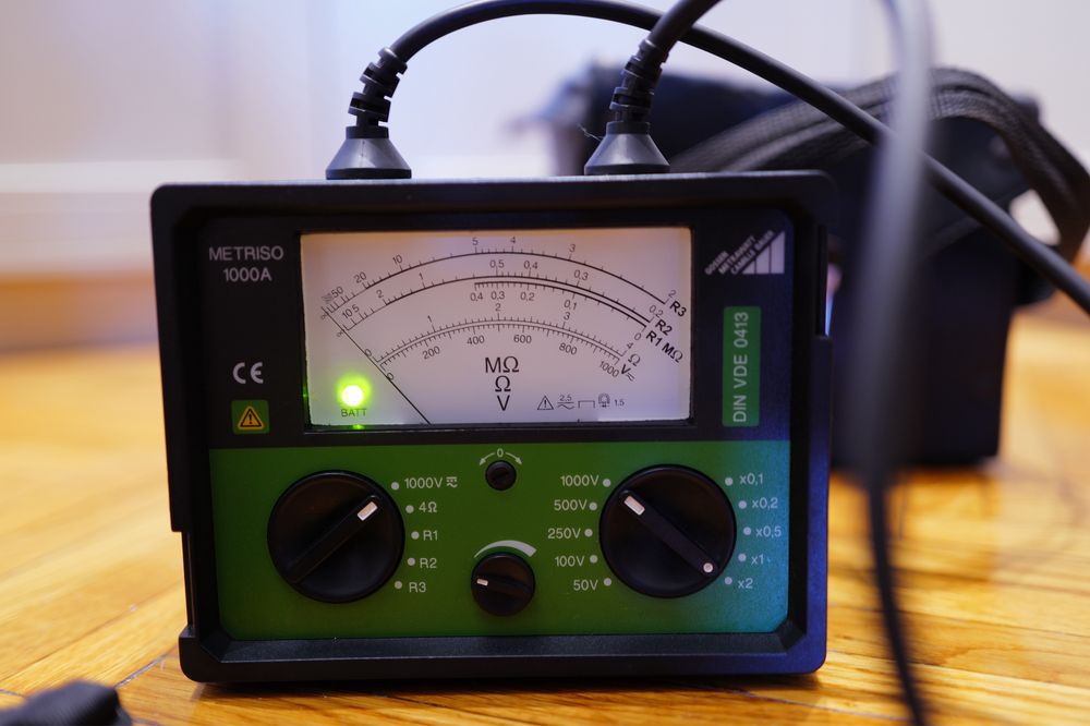 Tester rezistenta izolatie Gossen Metrawatt metriso 1000a 400MQ