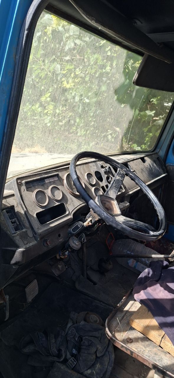 Gaz 3307 sotiladi
