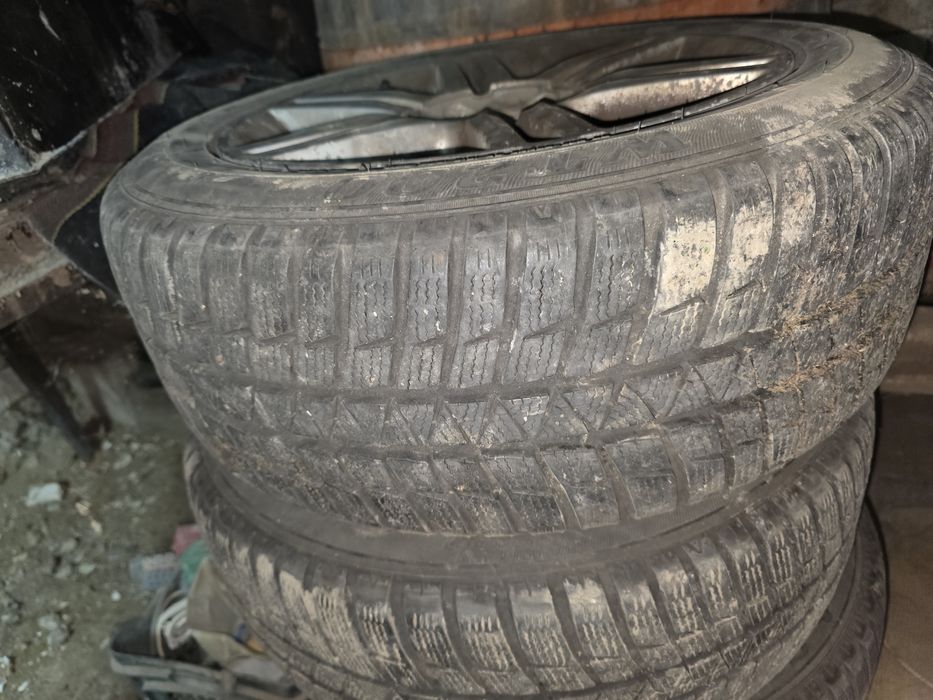 Продавам Фиат стило на части