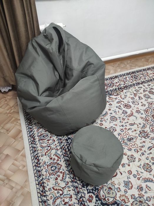 Продам пуф. Мягкий диван.