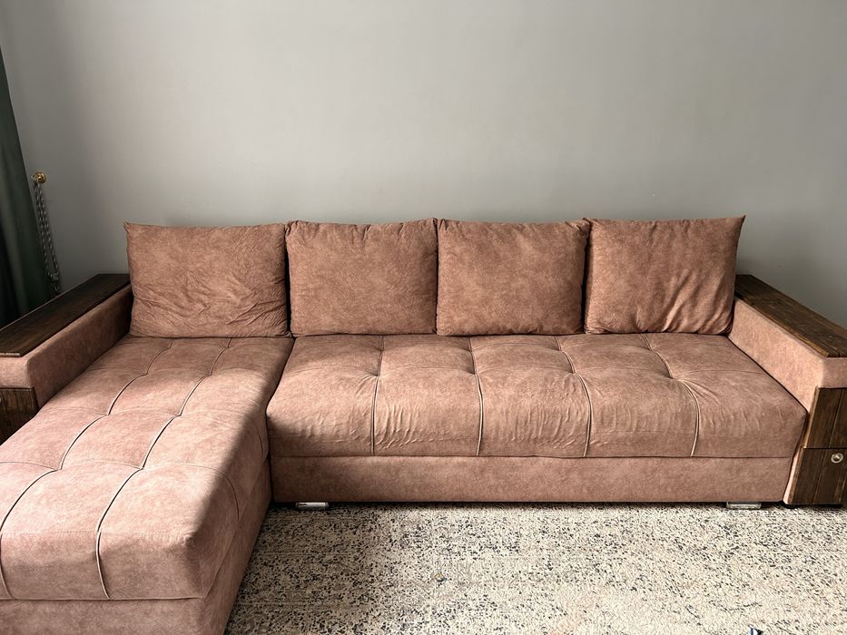 Диван в гостинную