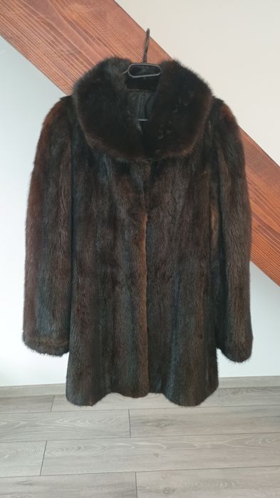 Haina din blana naturala de nurca