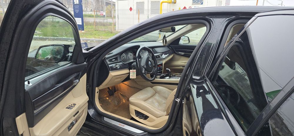 BMW 730d 245cp M-paket- Nu accept variante!!