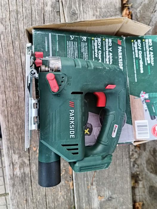 Инструменти на батерия parkside и total