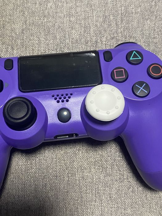 !!!НОВИ!!! 2 Контролери за ps4 цветове златен и лилав