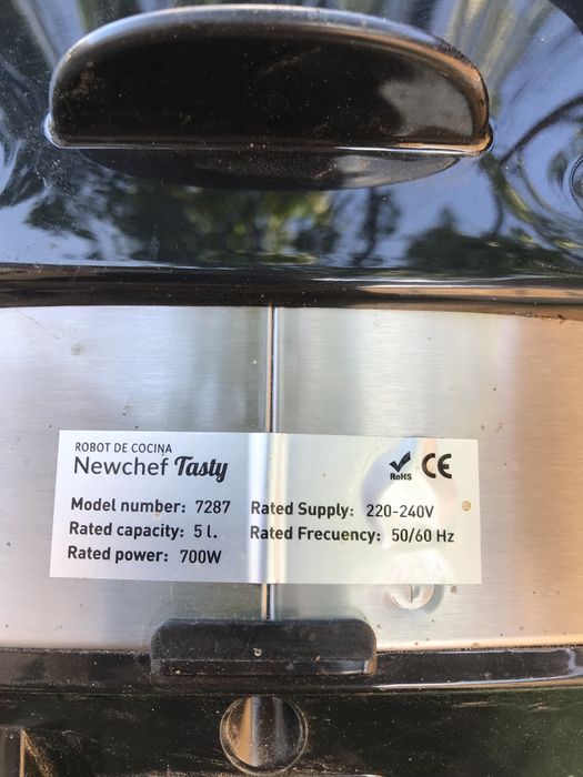 Robot de bucatarie multicooker