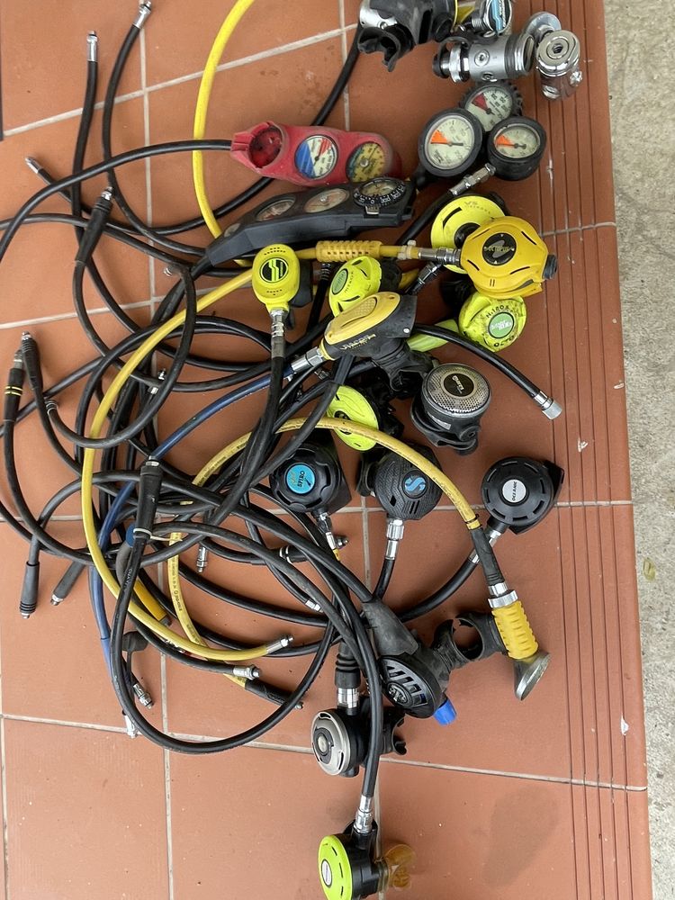 Accesorii scufundari ( Scuba )