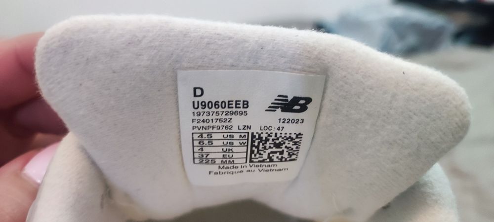 Маратонки New balance 9060