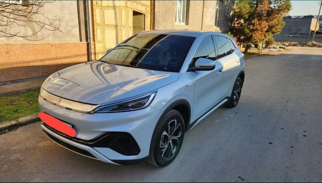 BYD Yuan Plus 2025 bezprabeg skitkada