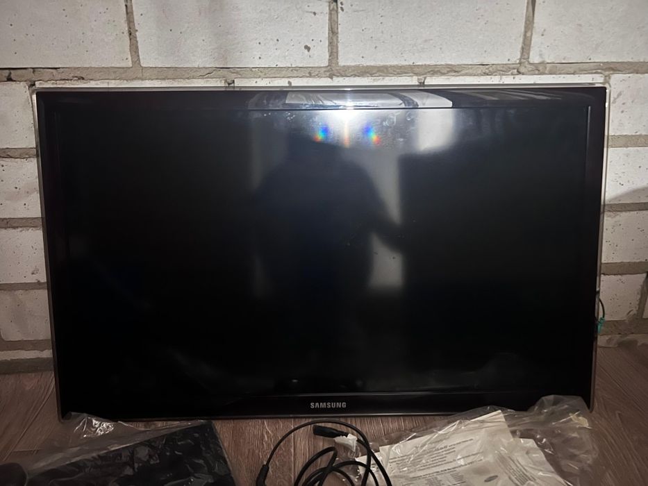 Продам Телевизор Самсунг