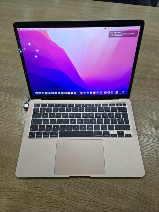 Apple Macbook 13 Retina 8GB si 256 GB SSD