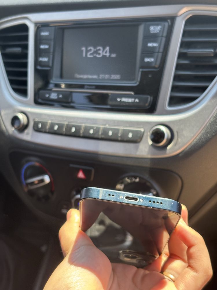 Iphone 13 mini торг бар