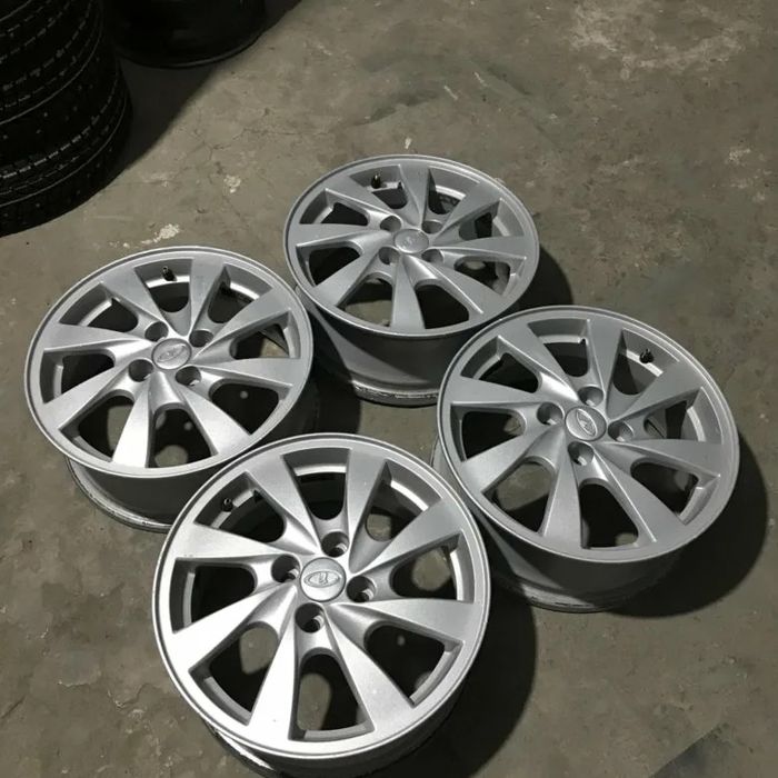 Сильверы с зимней резиной r15