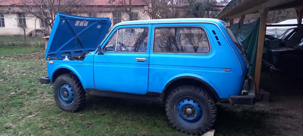 Лада нива ВАЗ 2121