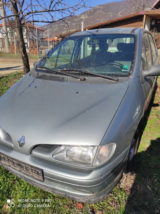 Рено Меган Сценик 2 броя без катализатор