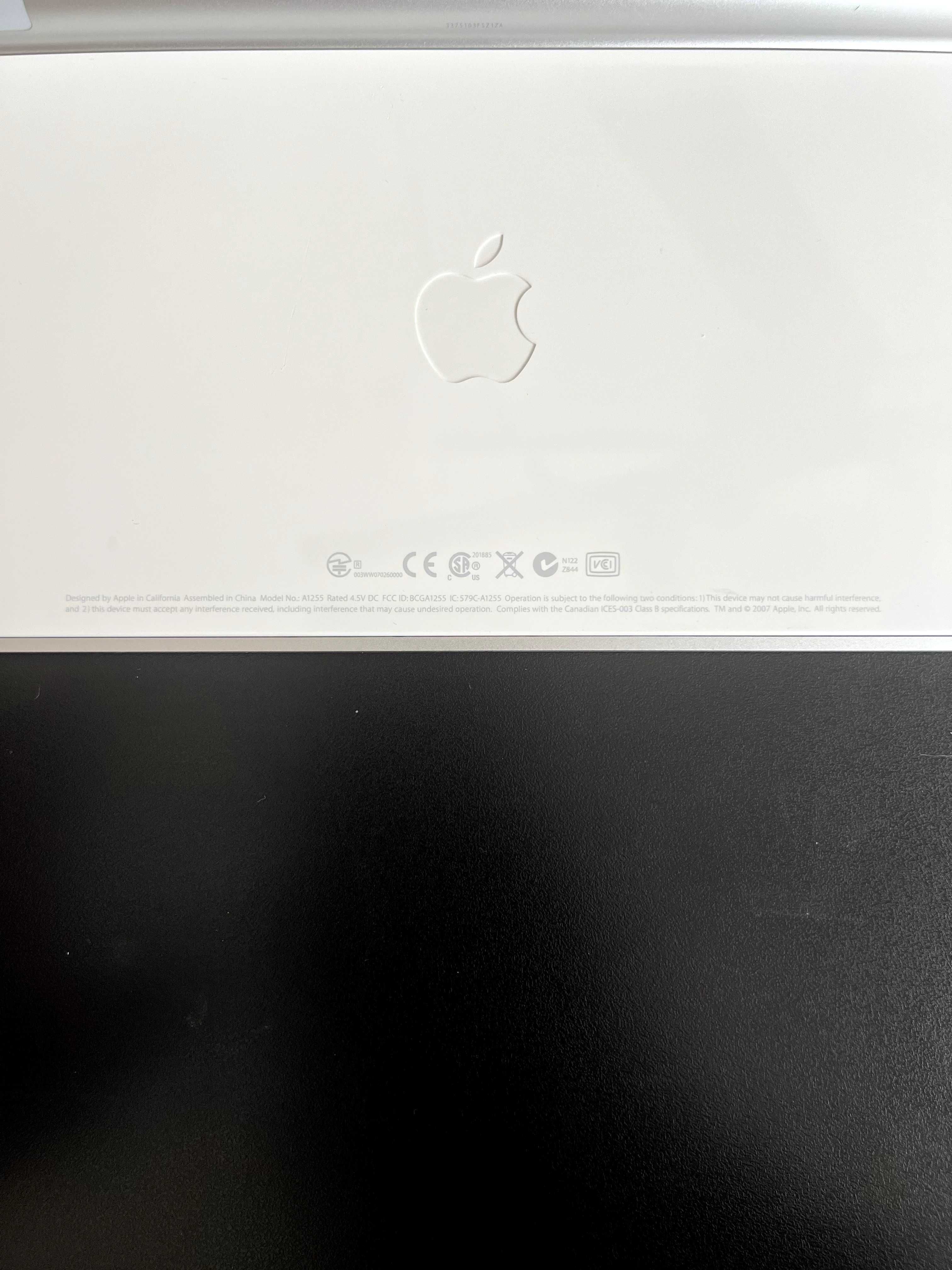 Apple Magic Keyboard A1225 Епъл Клавиатура - с батерии и Bluetooth