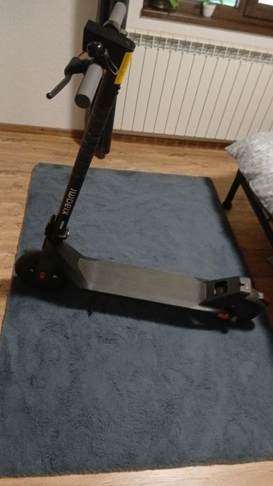 Vând trotinetă electrică Xiaomi 4 lite (2nd   Gen)