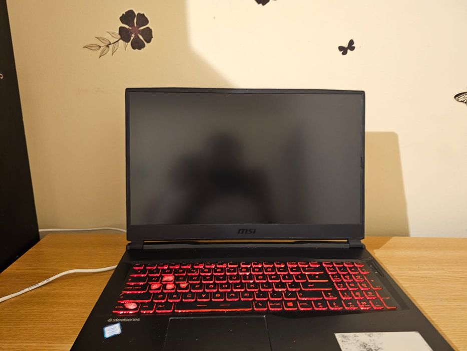 Laptop gaming MSI GL75 9SD