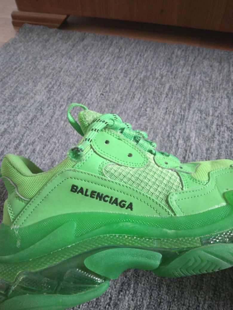 Balenciaga triple s Neon Green