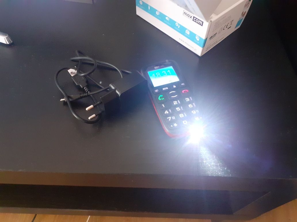 Telefon cu butoane pt seniori