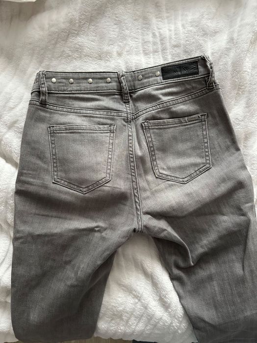 Дамски сиви дънки Armani Exchange