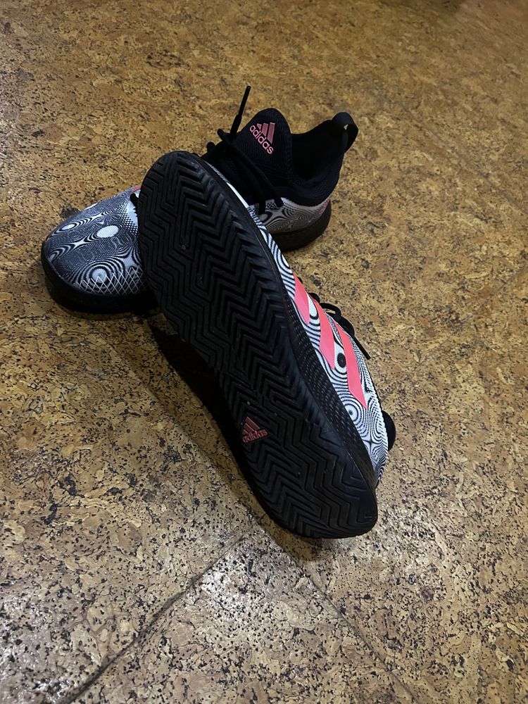 Маратонки за тенис-Adidas-Адидас 42 номер