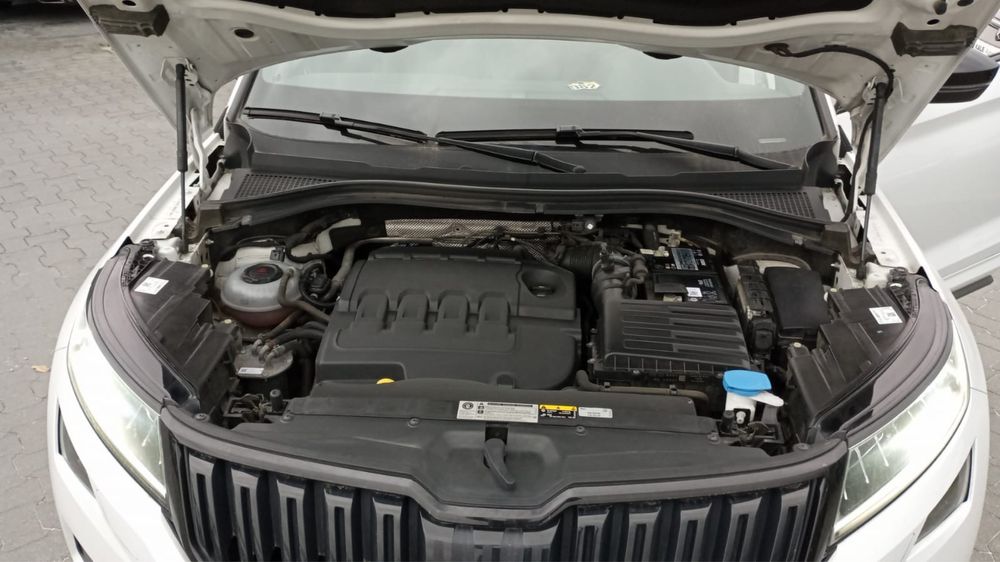 Skoda Kodiaq 2019 Sportline 2.0 150 cai D Panoramic, full
