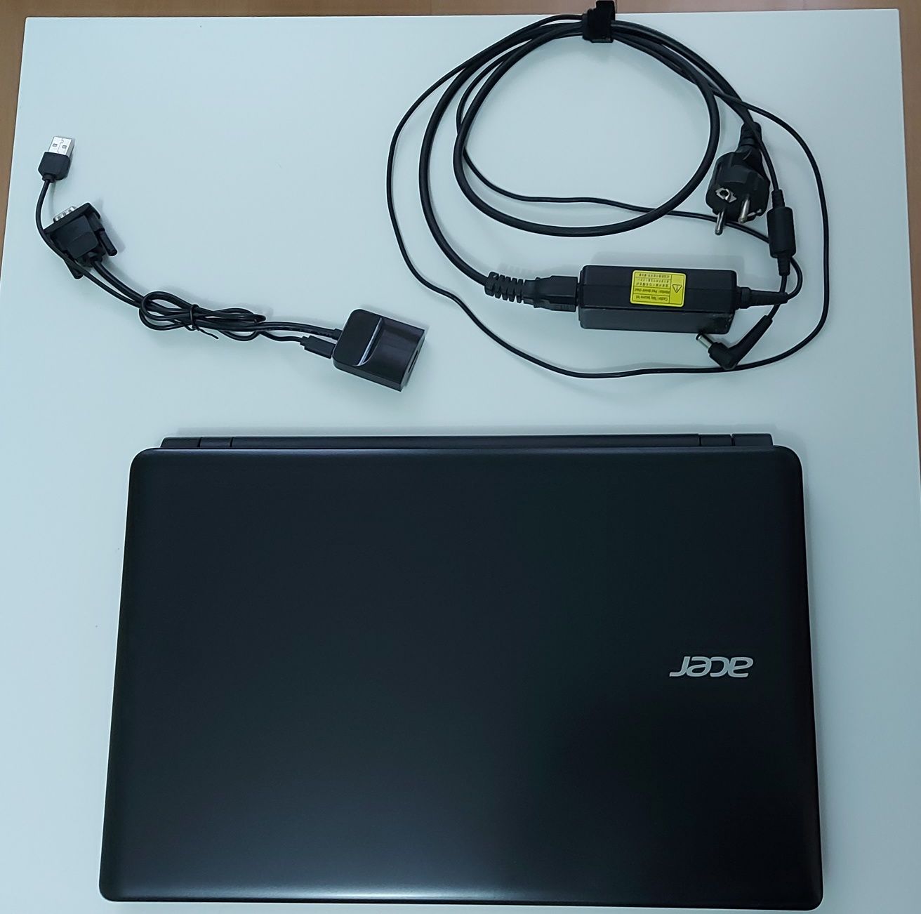 Laptop Acer Aspire E1 Z5WE3 Intel Pentium N3520, SSD 120GB, 8GB RAM