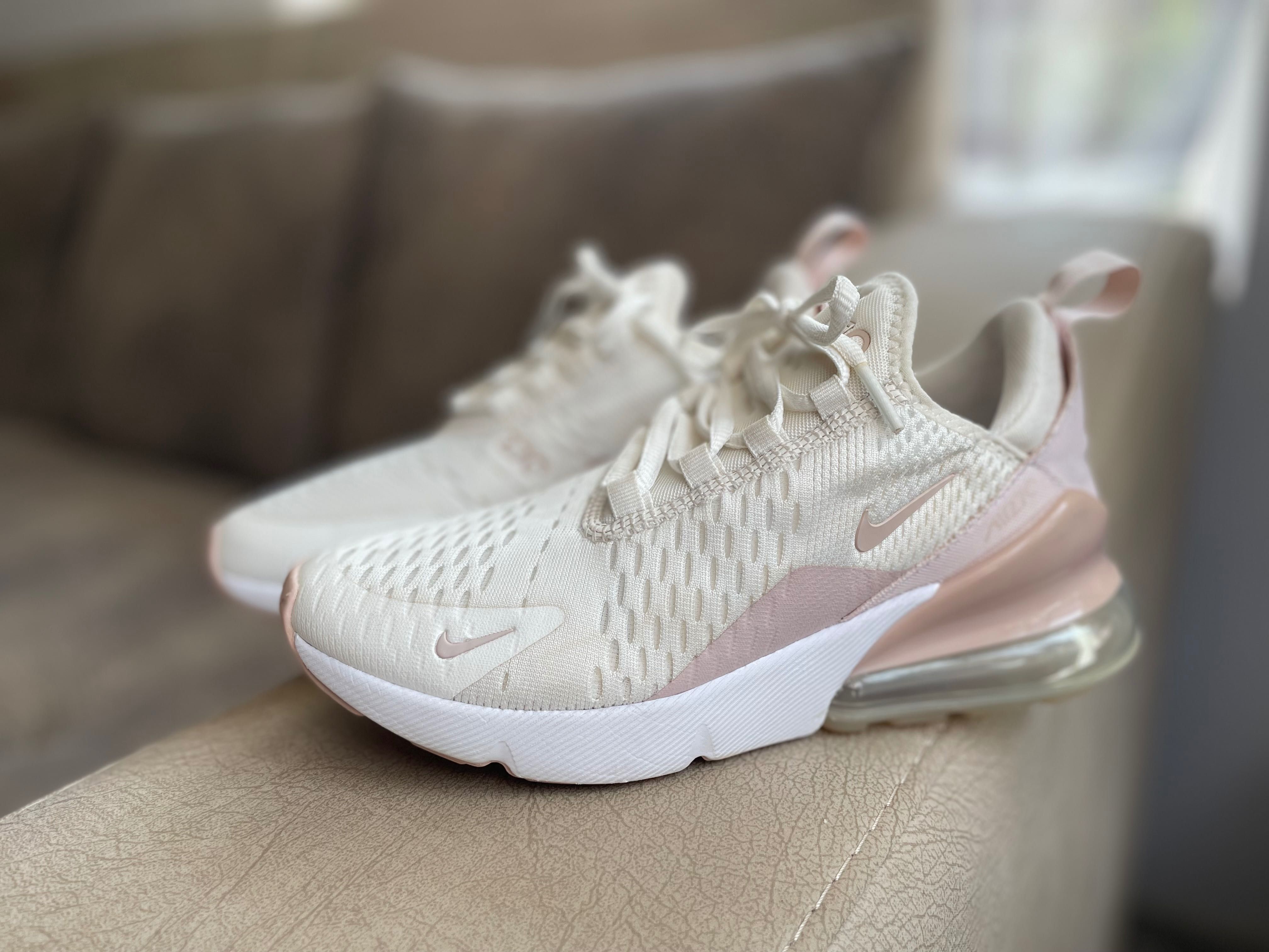 НОВИ Nike Air 270