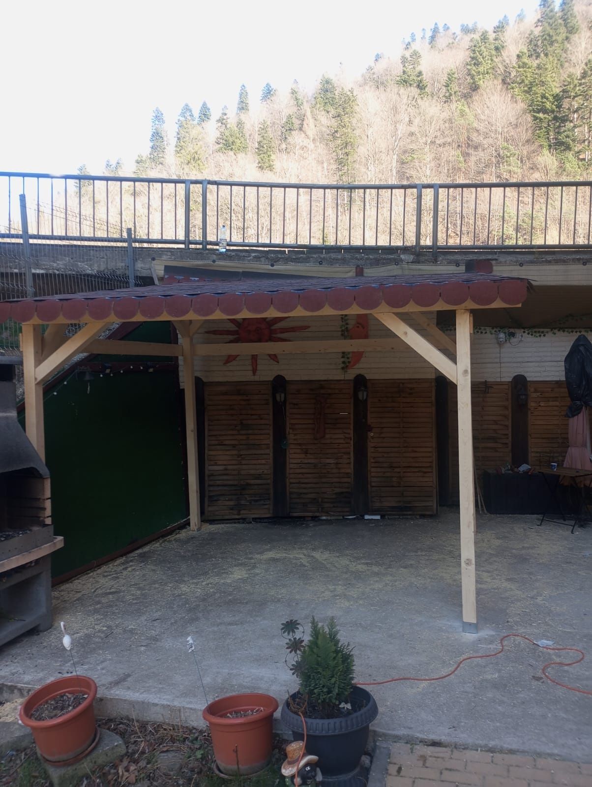 Vând foișor terase pergole case cabane din lemn