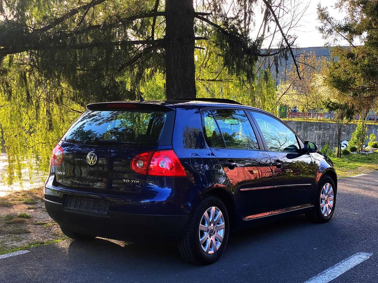 Volkswagen Golf 2.0TDI 140cp BMM 2009