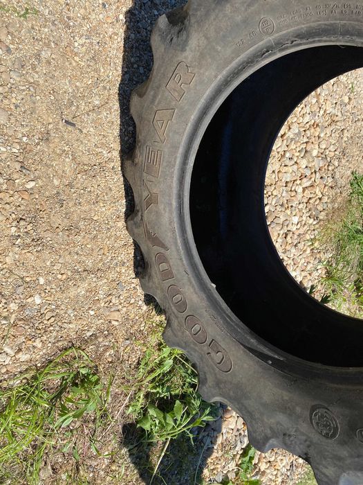 Anvelopa 440.65 r24