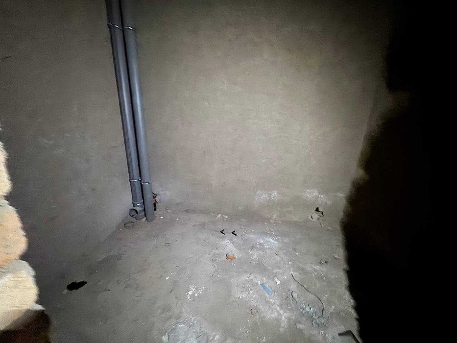 Продаётся 2х комнатная квартира в состоянии коробки ПО НИЗКОЙ ЦЕНЕ