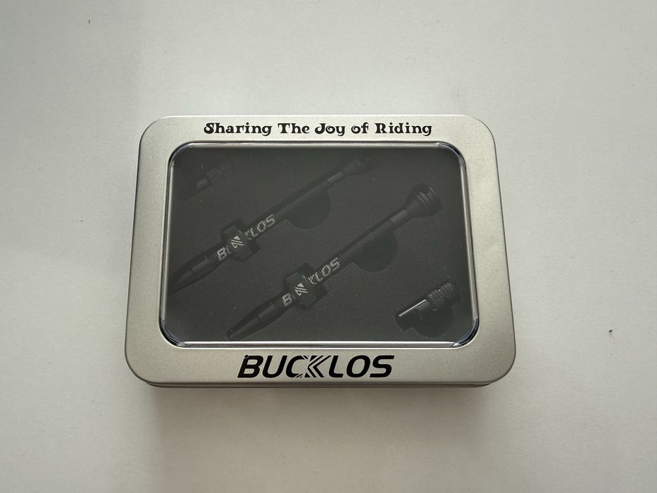 Велосипедни вентили за безкамерни гуми